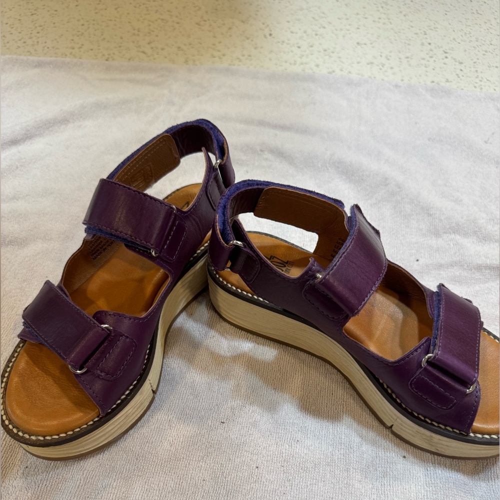 Miz Mooz Violet Leather Platform Sandals